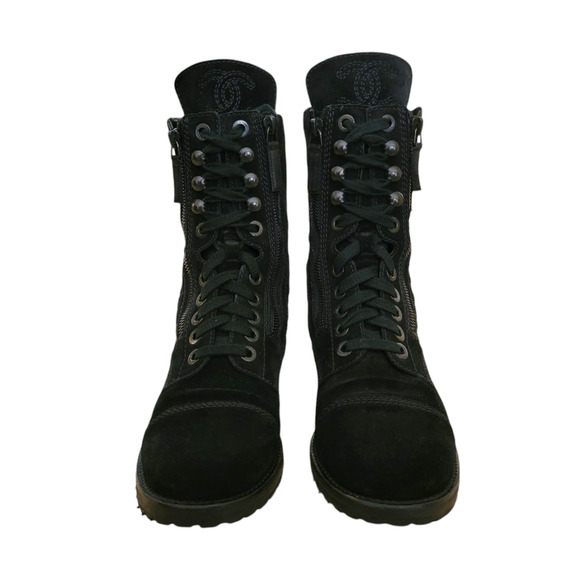 Chanel CC Logo Quilted Suede Combat Boots Black G29324 IT 37 (US 6 6.5) - Picture 6 of 17